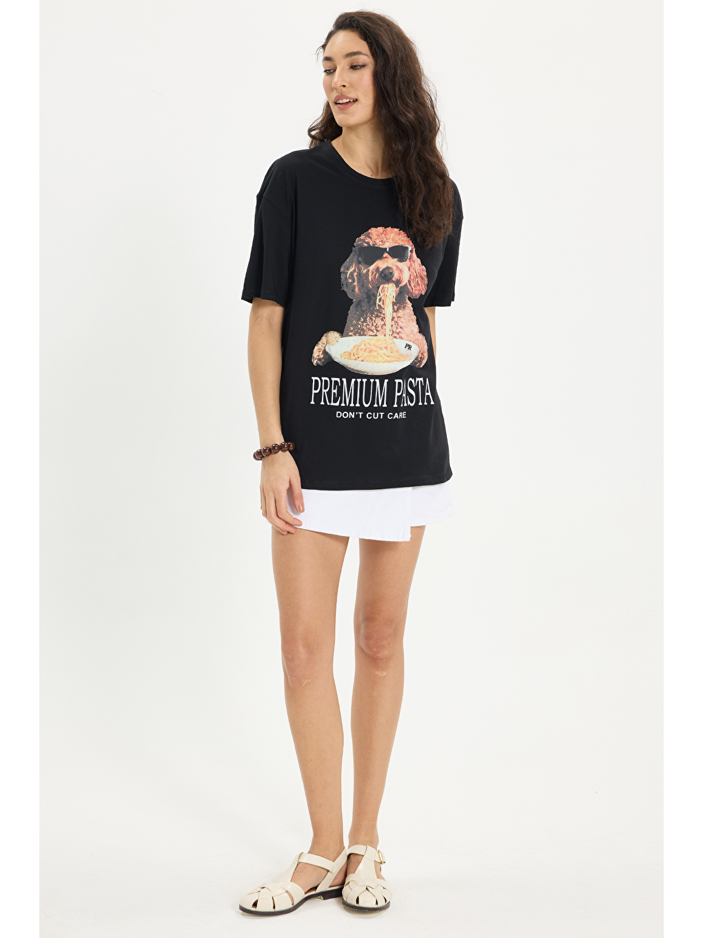 Kadın Oversize Geniş Kesim %100 Pamuk Bisiklet Yaka Kısa Kollu Baskılı Siyah Tişört-1