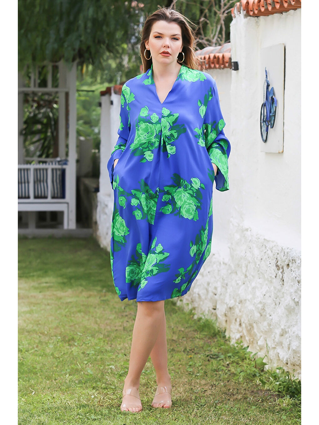 Mavi V Yaka Düğmeli Uzun Kollu Gizli Cepli Allover Baskılı Casual Viskon Dokuma Elbise 115 58-1