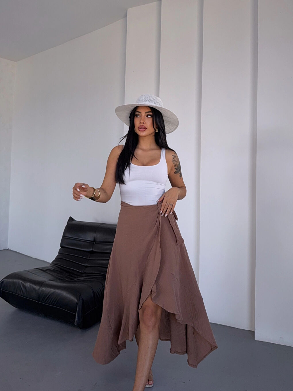 Sarı Kadım Camel Belden Bağlamalı Asimetrik Müslin Etek HZL25S-DSB117801