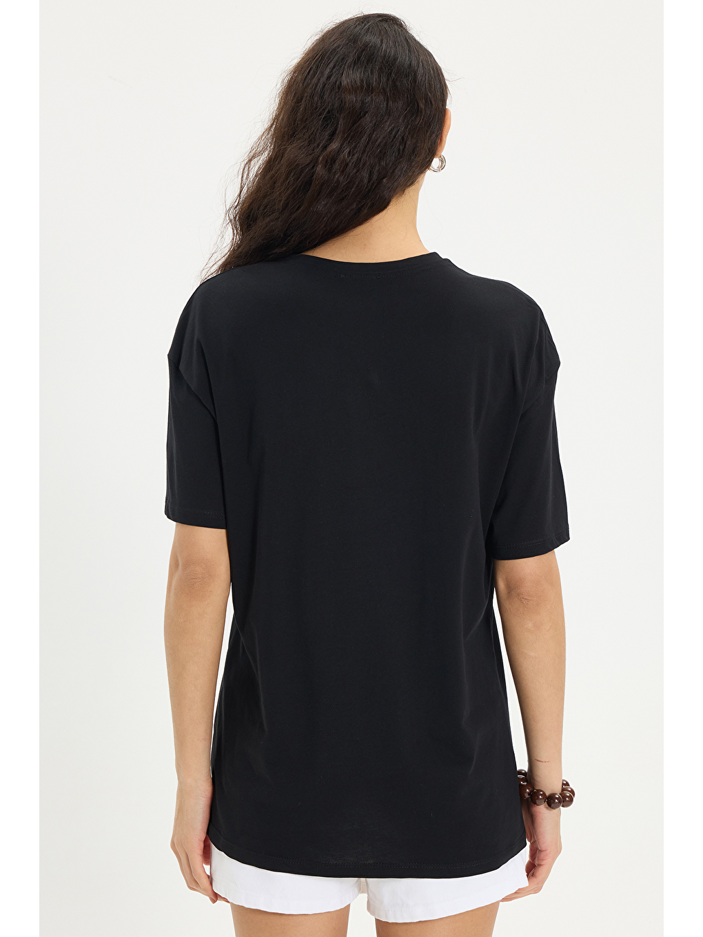 Kadın Oversize Geniş Kesim %100 Pamuk Bisiklet Yaka Kısa Kollu Baskılı Siyah Tişört-4
