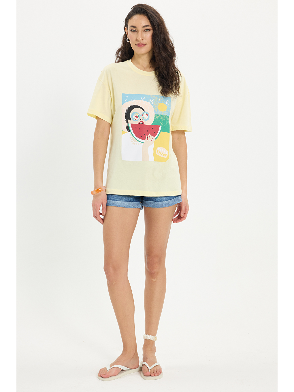 Kadın Oversize Geniş Kesim %100 Pamuk Bisiklet Yaka Kısa Kollu Baskılı Sarı Tişört-1