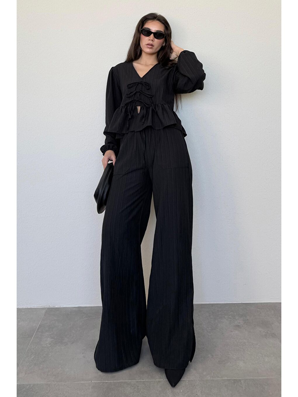 Siyah Önü Bağlamalı Bluz Pantolon Takımı Mg2343-1