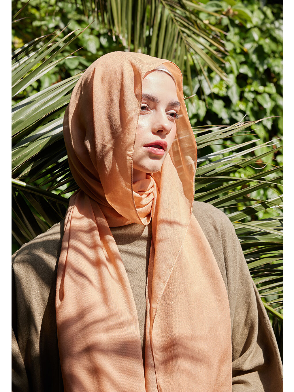 Turuncu Rami Viskon Şal Yavruağzı