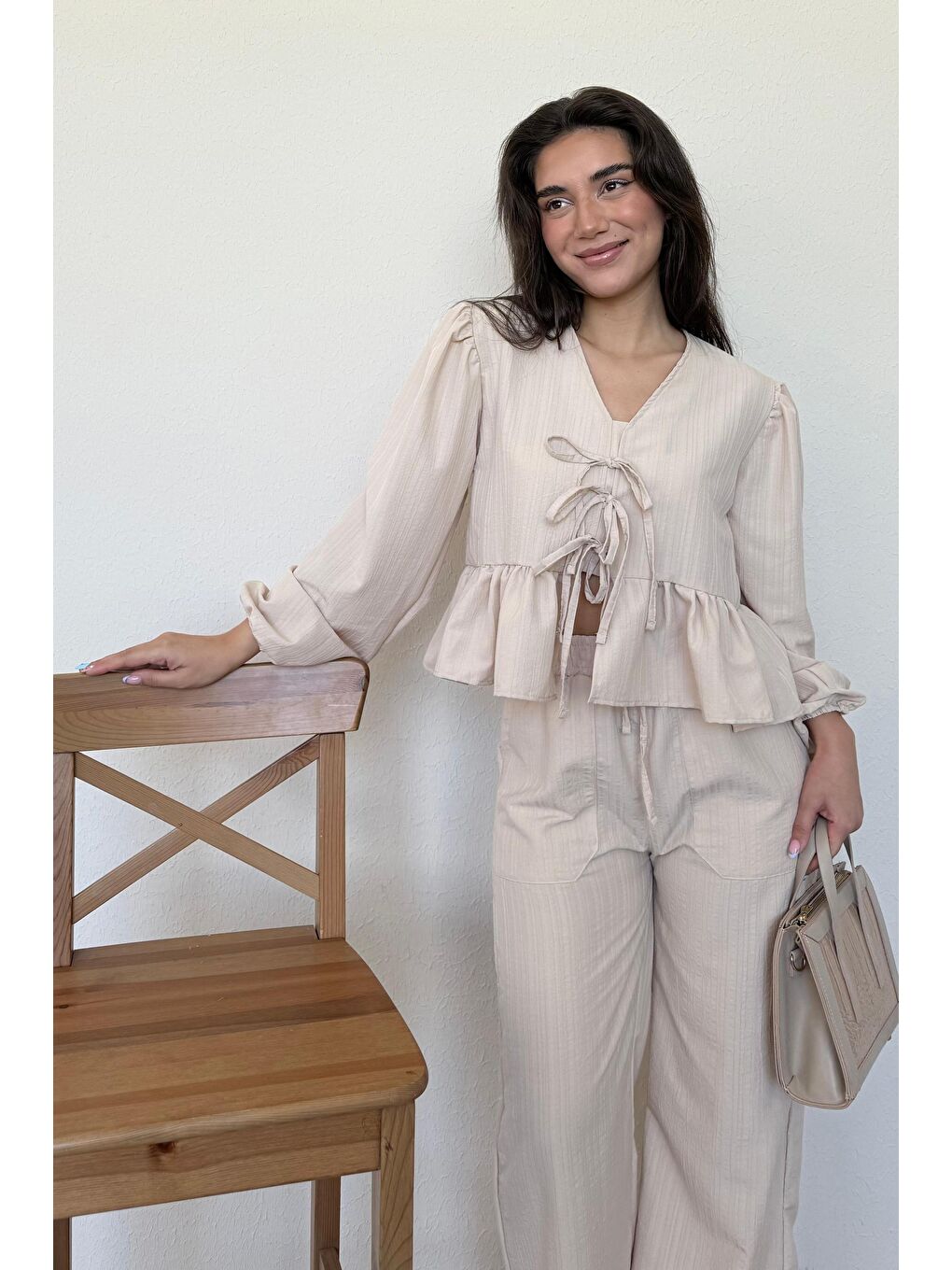 Bej Önü Bağlamalı Bluz Pantolon Takımı Mg2343-1