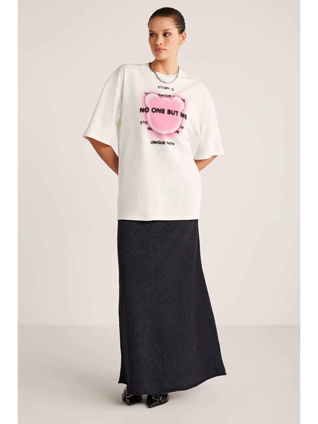 Bug Kadın %100 Organik Pamuklu Baskı Detaylı Oversize Fit Bol Kesim Kısa Kollu Ekru T-shirt-1