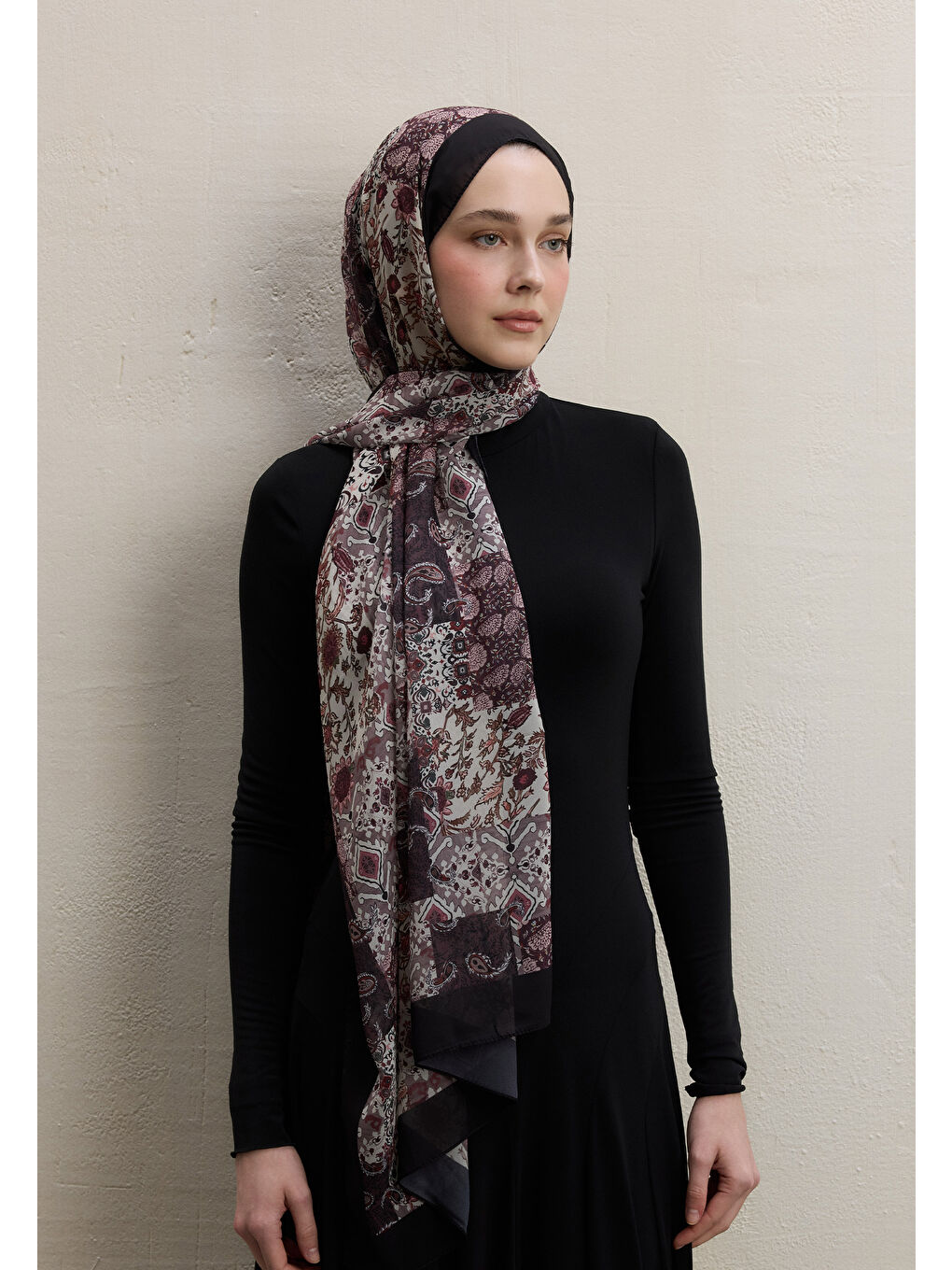 Pembe Ethnıc Fıgure Desen İpek Krep Şal Gülkurusu-3