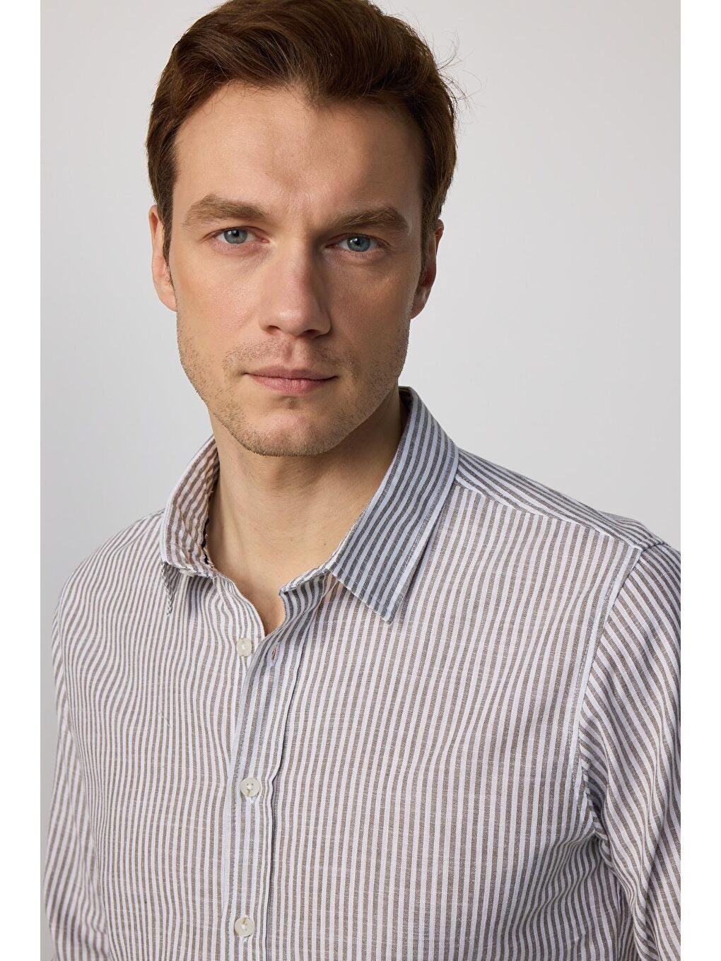 Karışık Erkek Slim Fit Dar Kesim Uzun Kollu %100 Pamuk Keten Doku Çizgili Gömlek-1