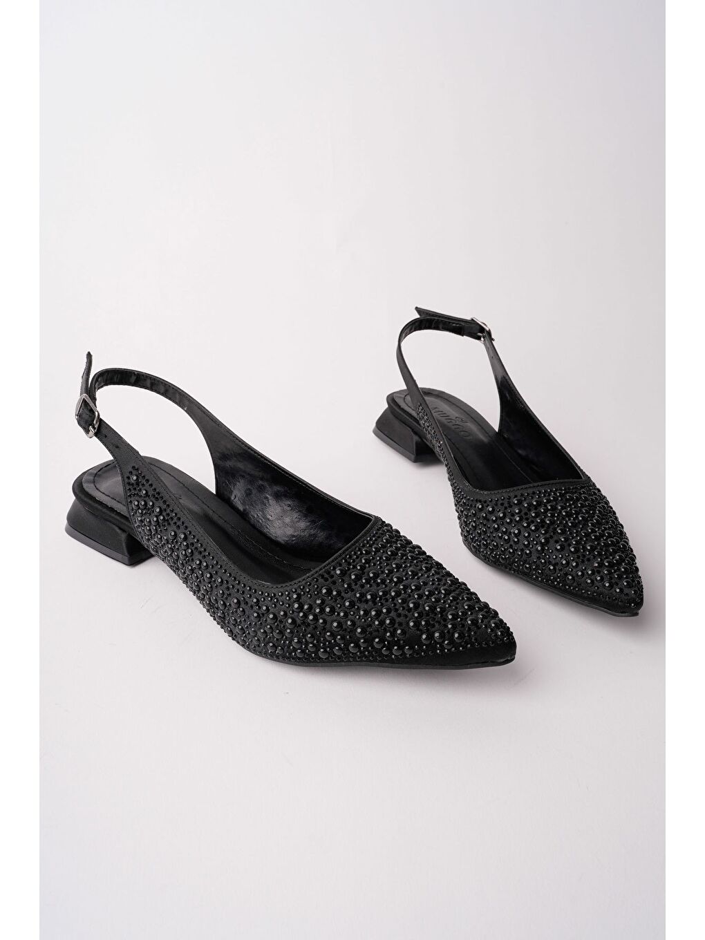 Siyah SYROS İnci Taş İşlemeli Sivri Burun Arkası Açık Kadın Topuklu Ayakkabı