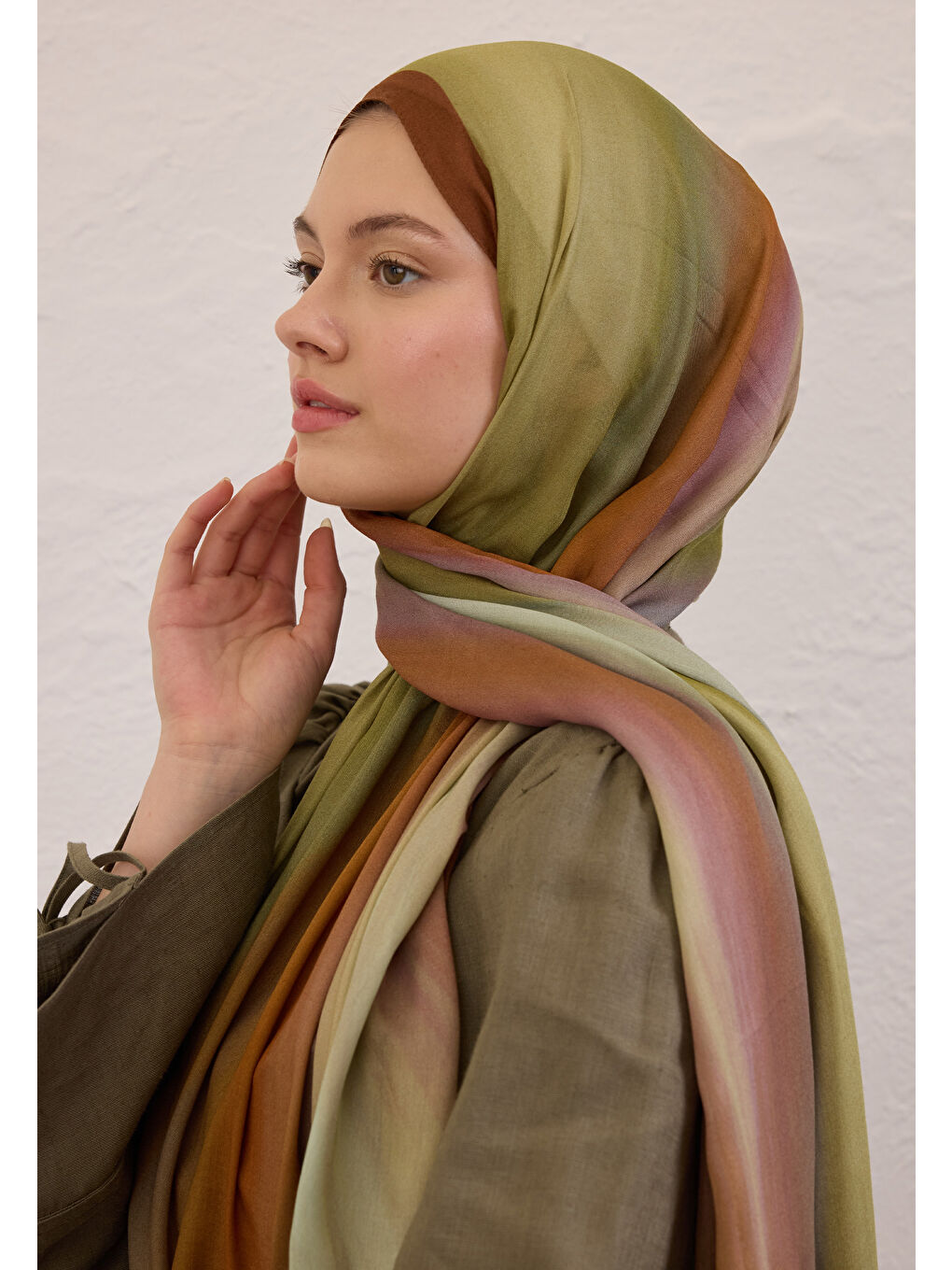 Color Brush Desen Rami Şal Soft Yeşil-3