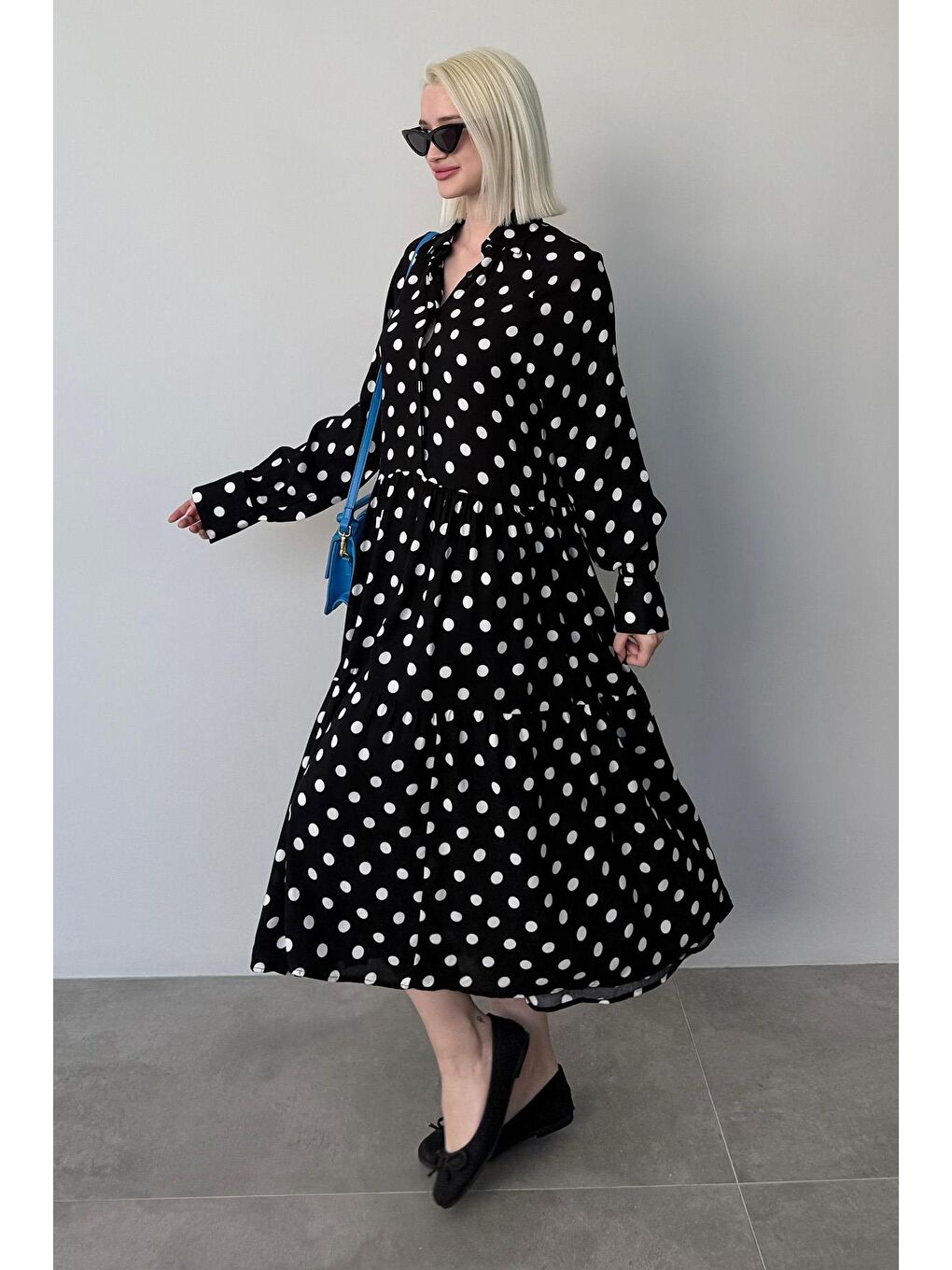 Siyah Uzun Kollu Düğmeli Desenli Elbise Mg2430