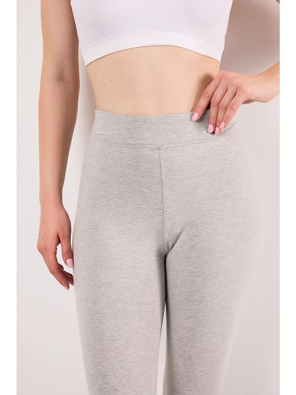 Gri Seamless Dikişsiz Vücudu Saran Toparlayıcı Spor Tayt-3