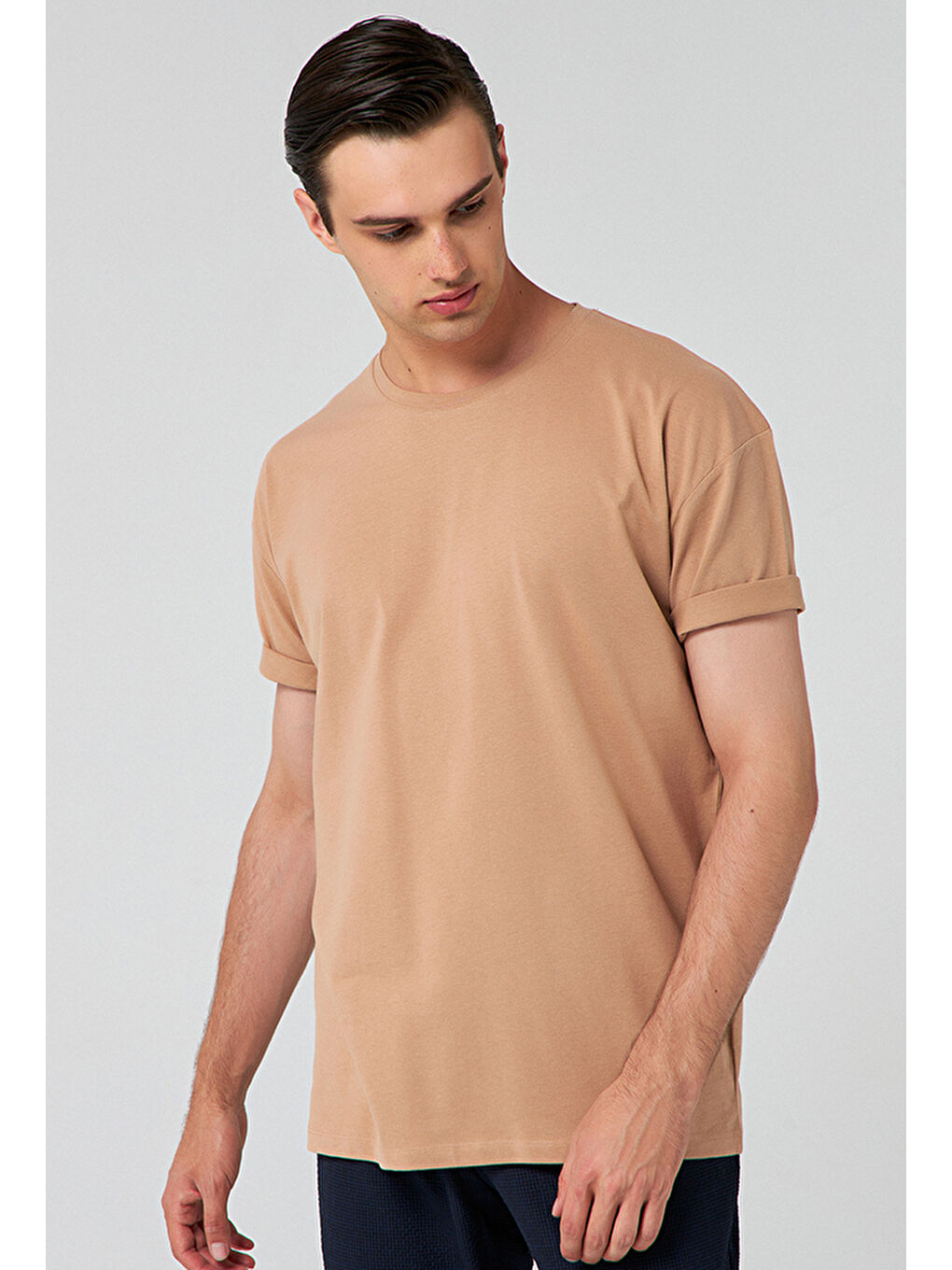 Oversize Bej Bisiklet Yaka %100 Pamuk Tişört-4