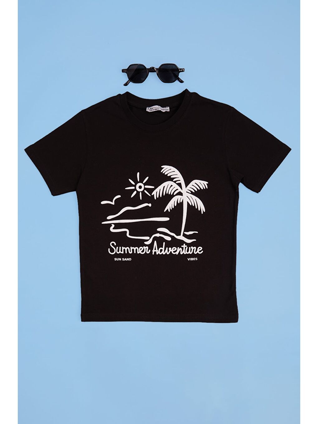 Siyah Summer Adventure Baskılı Erkek Çocuk Tişört