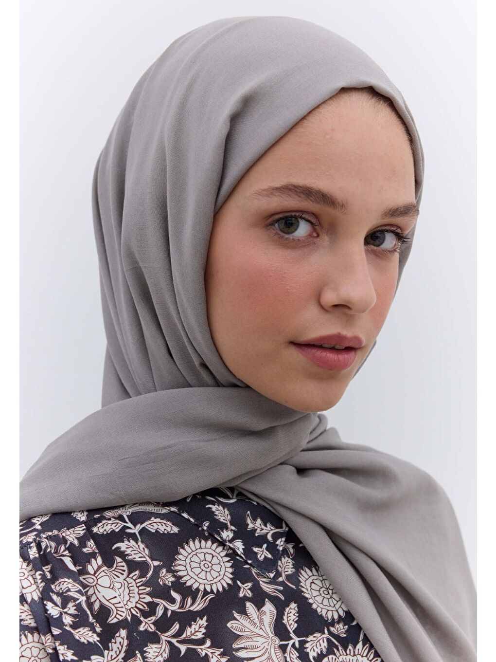 Gri Rami Viskon Şal Gümüş-2