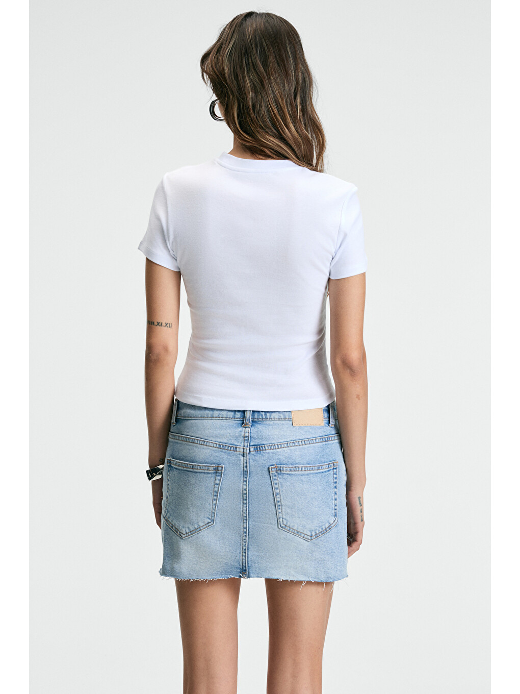 Athea Kadın Bisiklet Yaka Kısa Kollu Önü Baskılı Slim Beyaz T-shirt-5