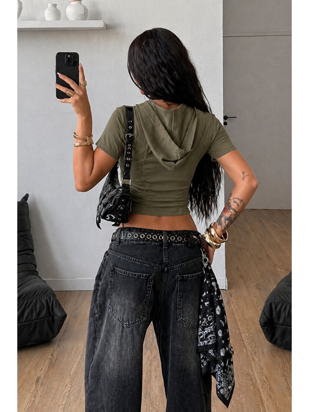 Haki Kapüşonlu Crop Tişört Fermuarlı Kısa Kollu Kadın Üst Body-2