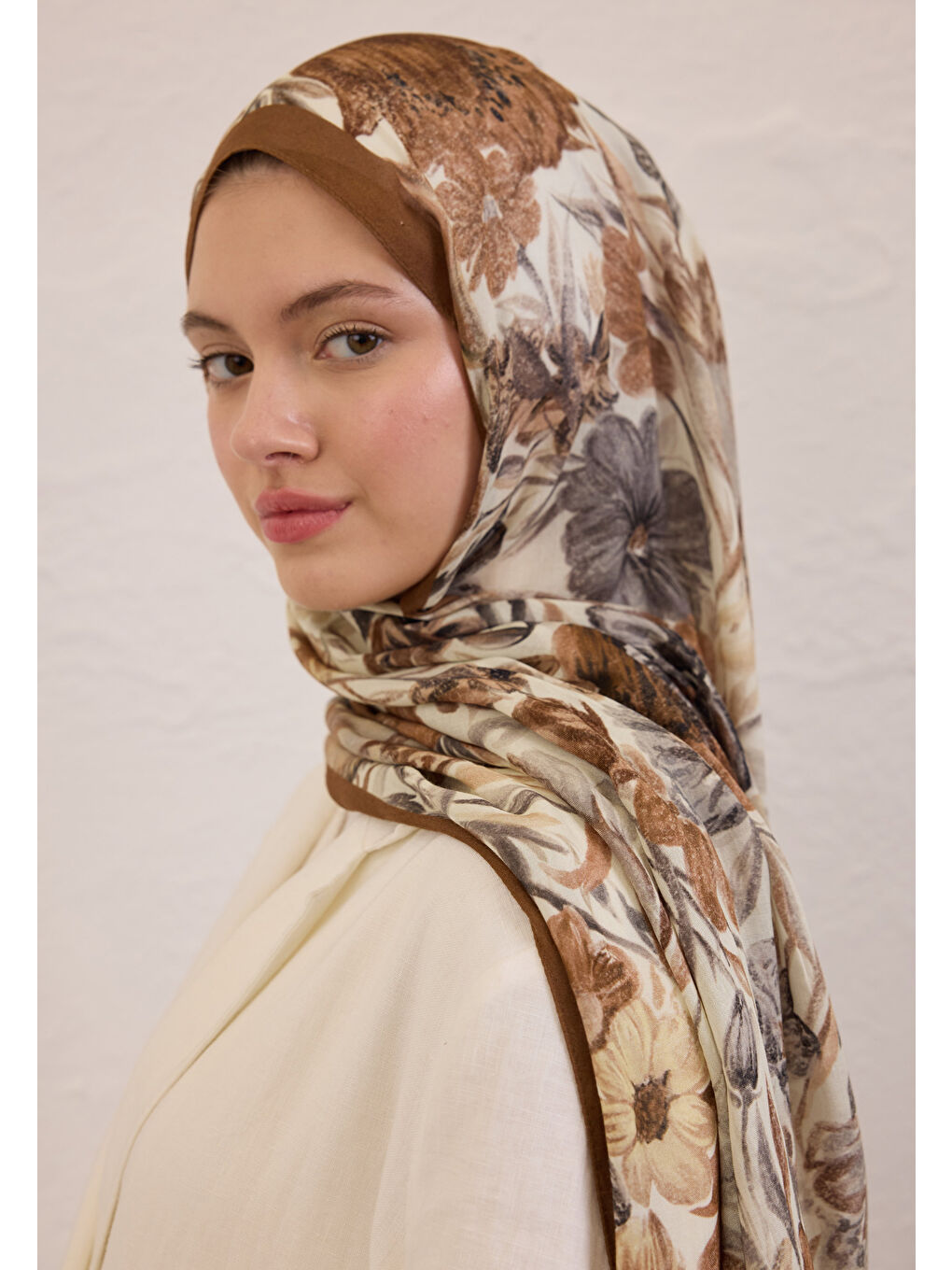 Kahverengi Vıntage Garden Desen Rami Şal Kahve-1