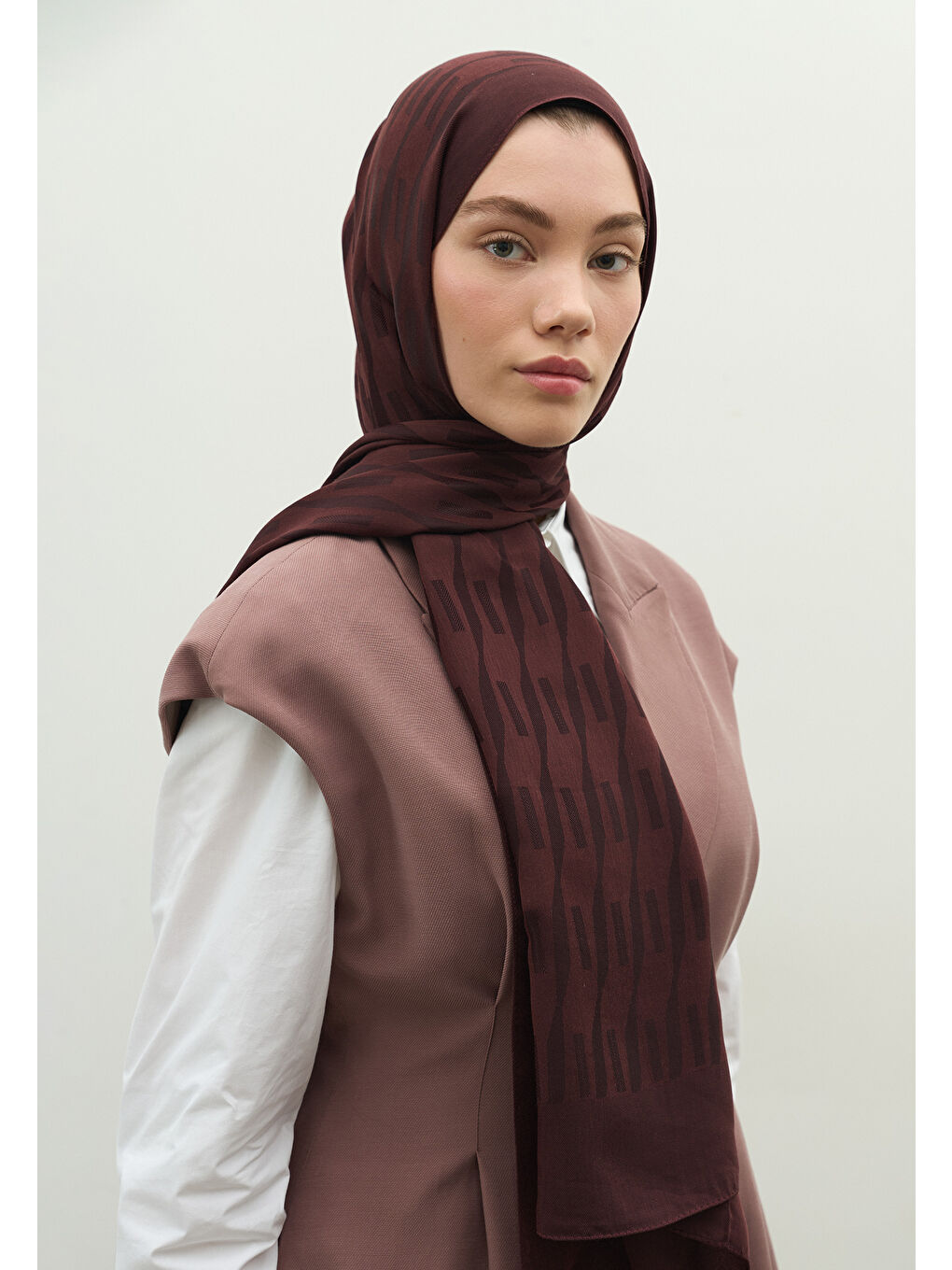 Kahverengi NARA PAMUK FLOŞ JAKARLI ŞAL KIZIL KAHVE-2