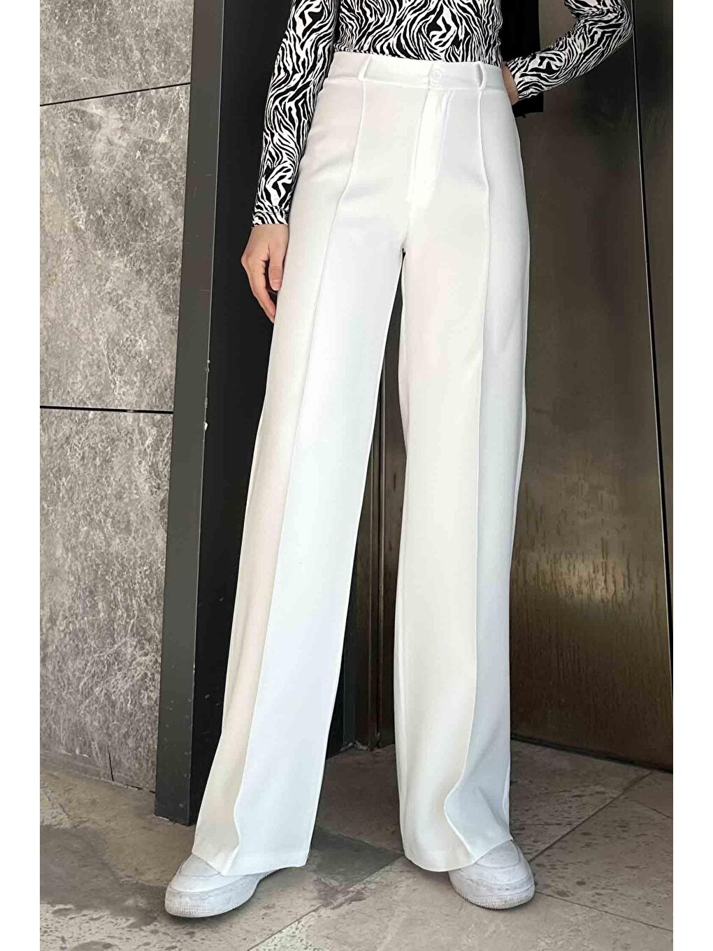 Çımalı Bol Paça Pantolon Ekru-3