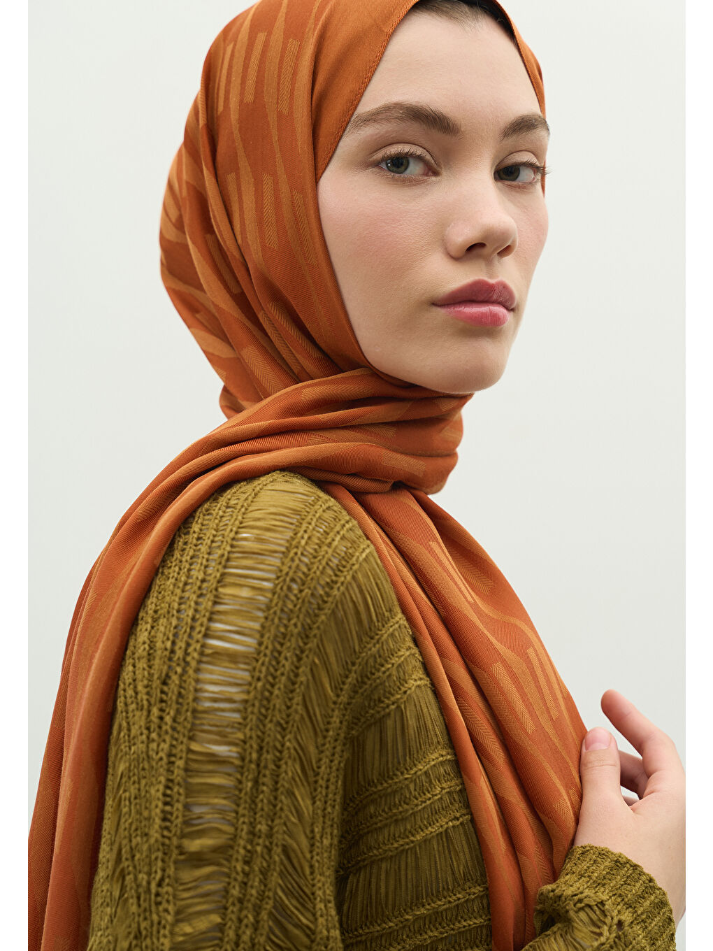 Turuncu NARA PAMUK FLOŞ JAKARLI ŞAL TARÇIN KABUĞU-2