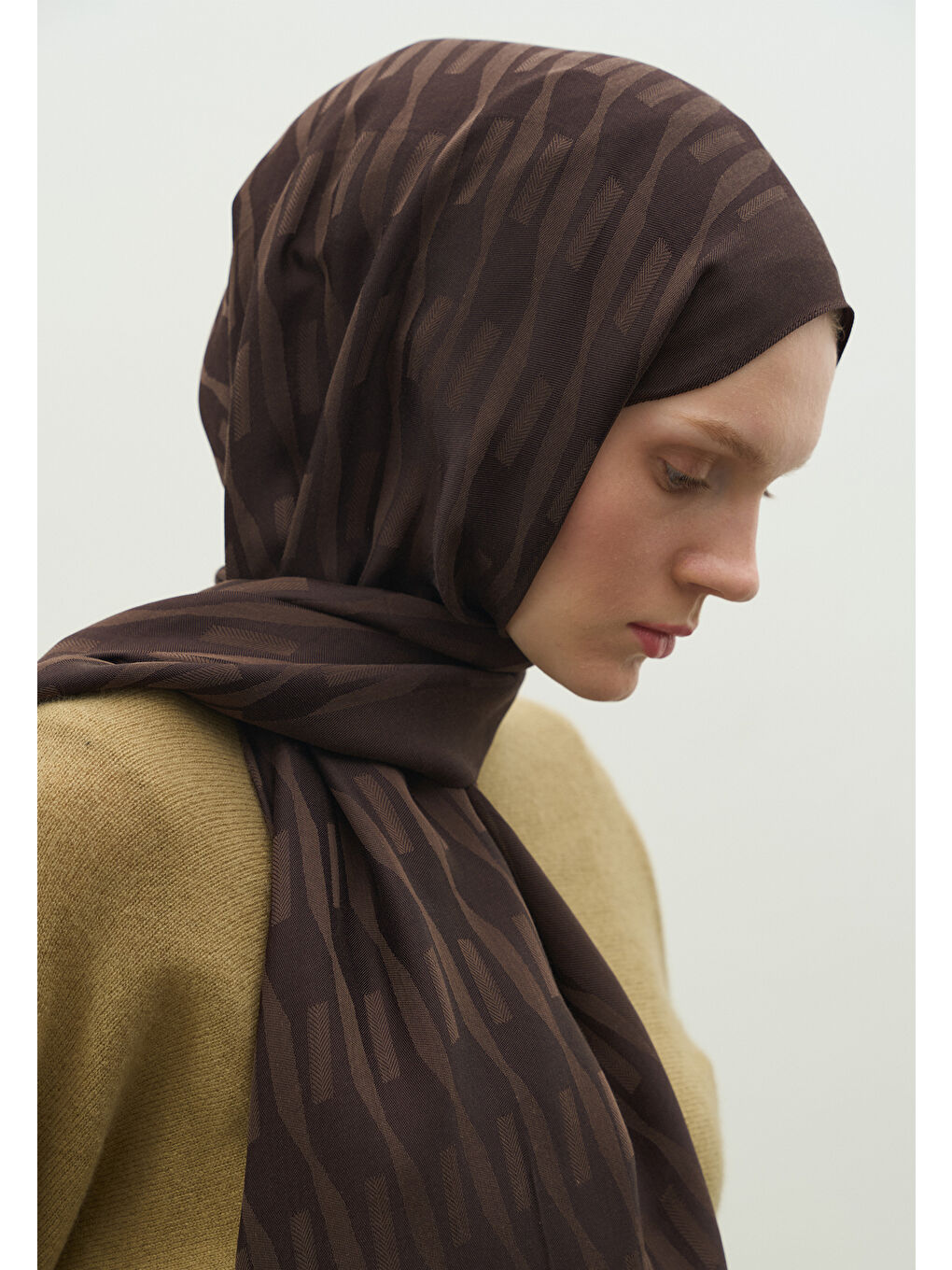 Kahverengi NARA PAMUK FLOŞ JAKARLI ŞAL ACI KAHVE-2