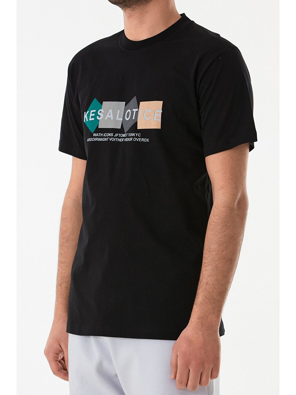 Siyah Baskılı Bisiklet Yaka %100 Pamuk Tişört-4