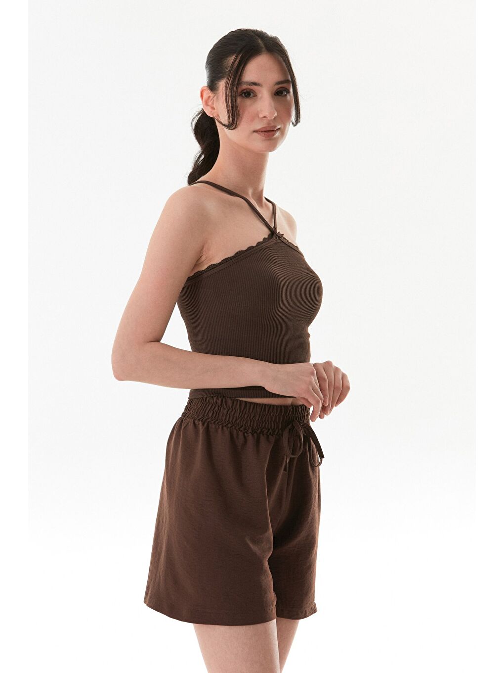 Kahverengi Fitilli Çapraz Askılı Crop Body-2