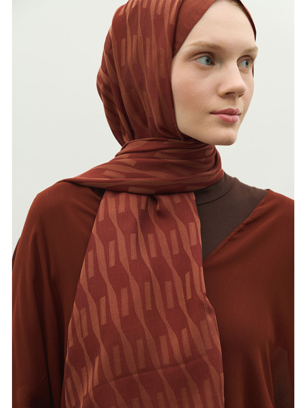 Kahverengi NARA PAMUK FLOŞ JAKARLI ŞAL KİREMİT-2