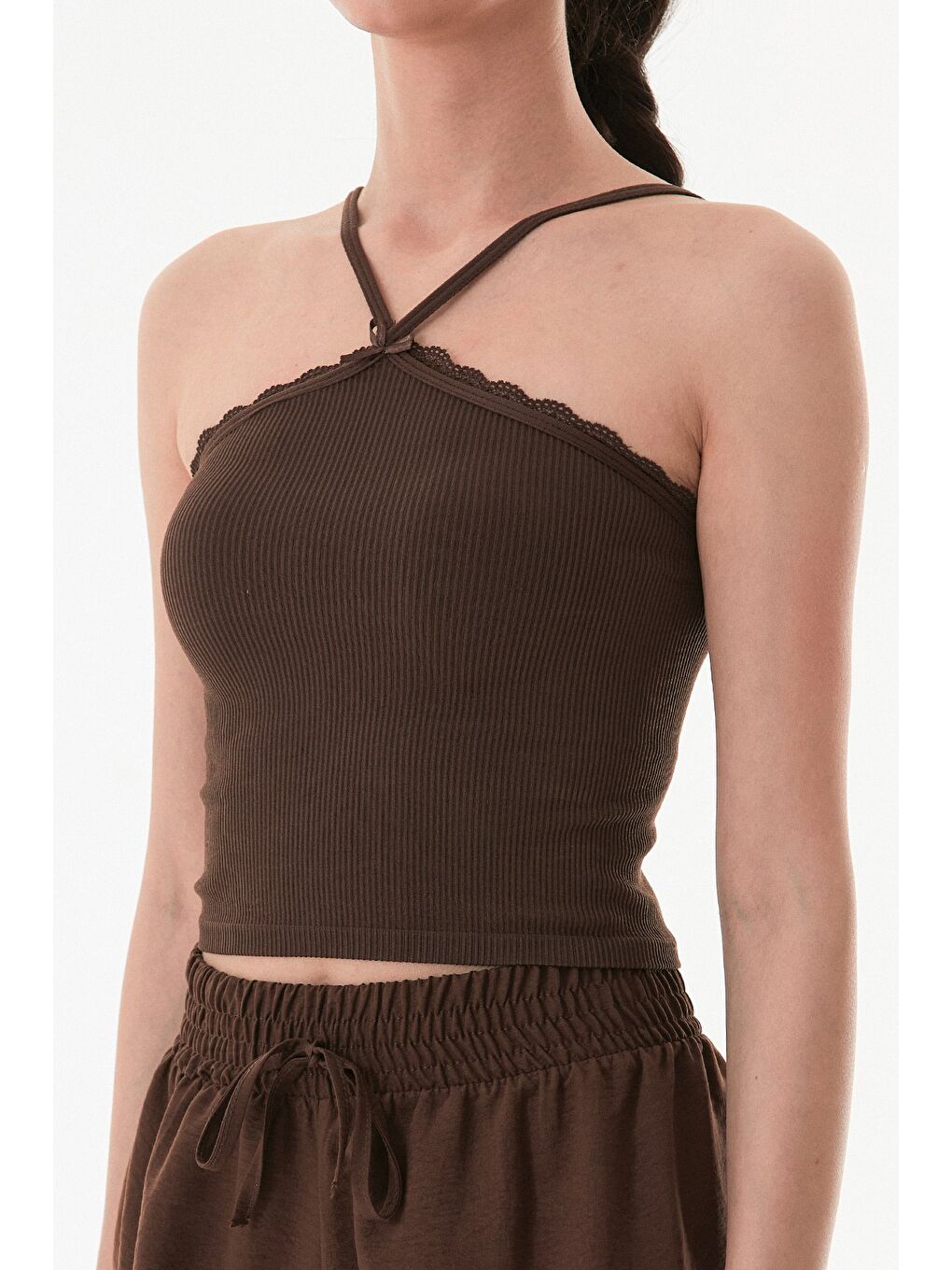Kahverengi Fitilli Çapraz Askılı Crop Body-4