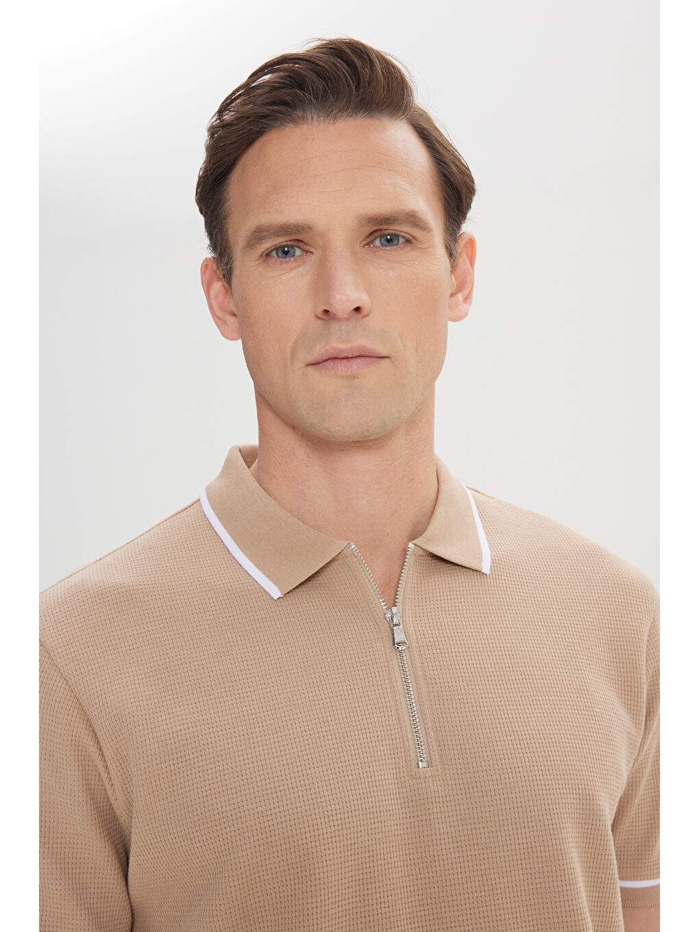 Kahverengi Erkek Camel Dar Kesim %100 Pamuk Jakarlı Polo Yaka Tişört-5