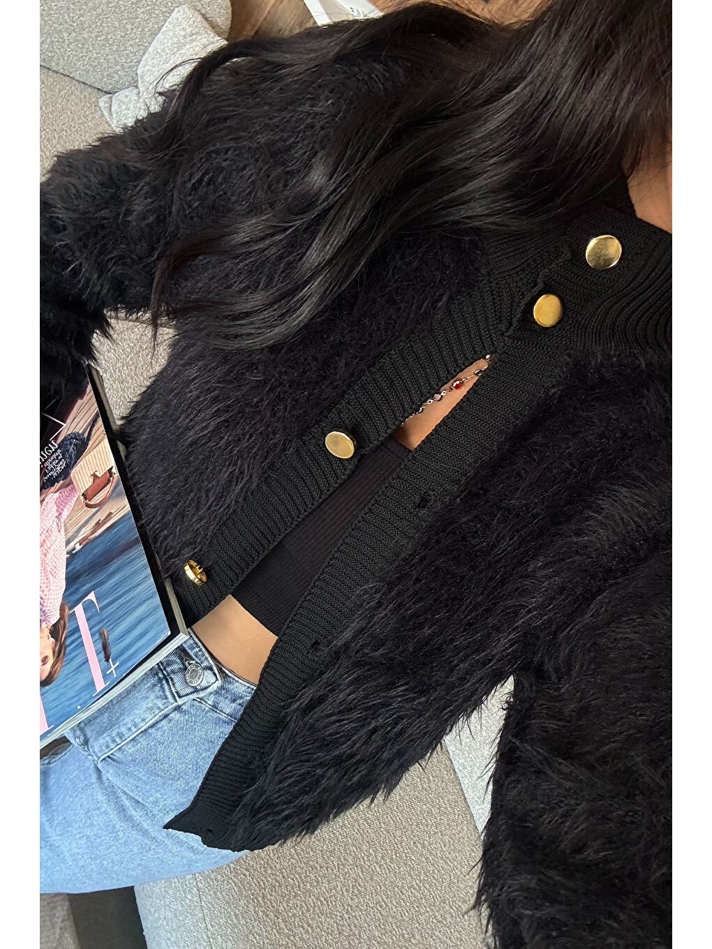 Siyah Kadın Sakallı Triko Ceket-1