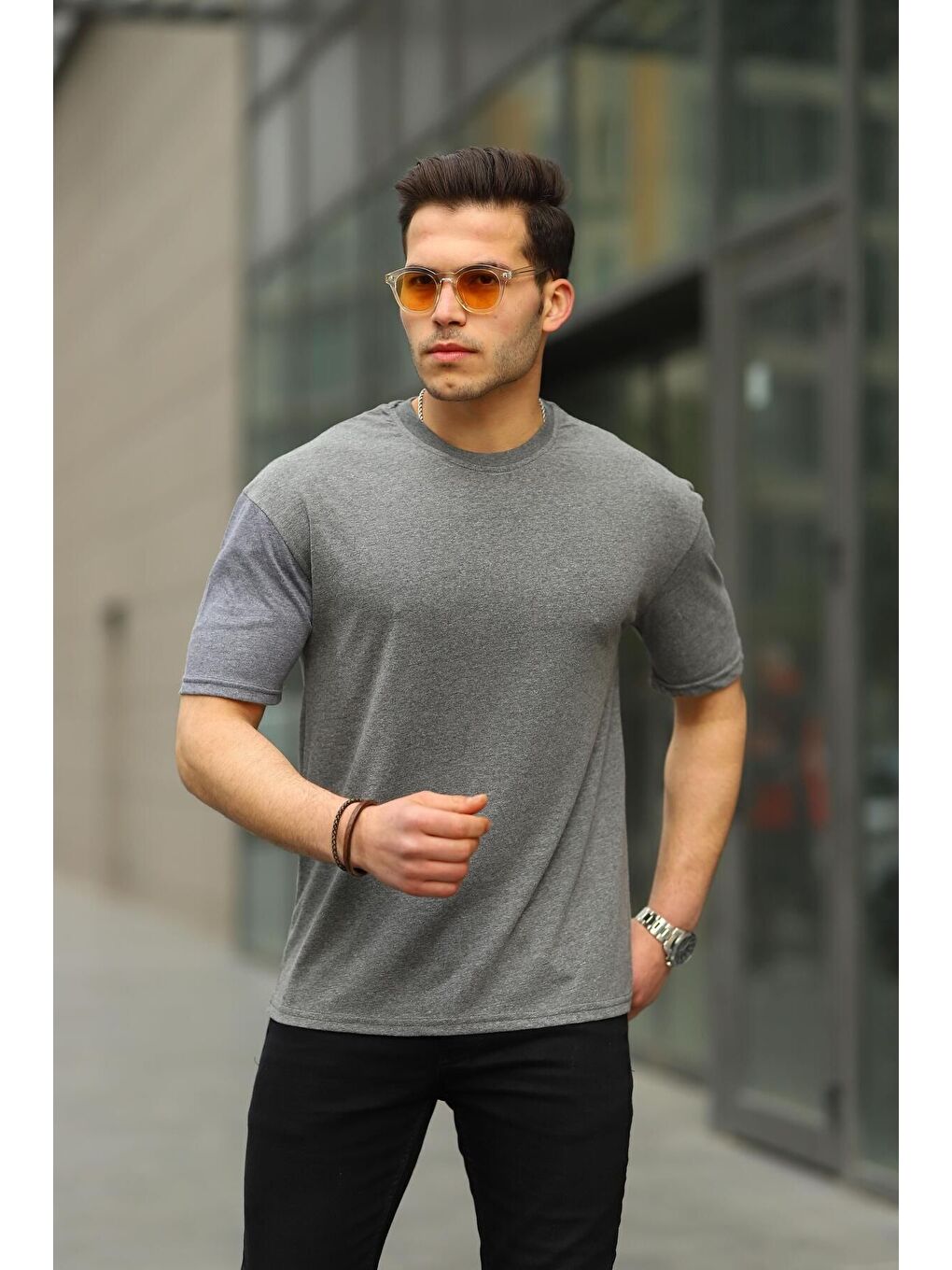 Gri Erkek Oversize Baskısız Tişört-1