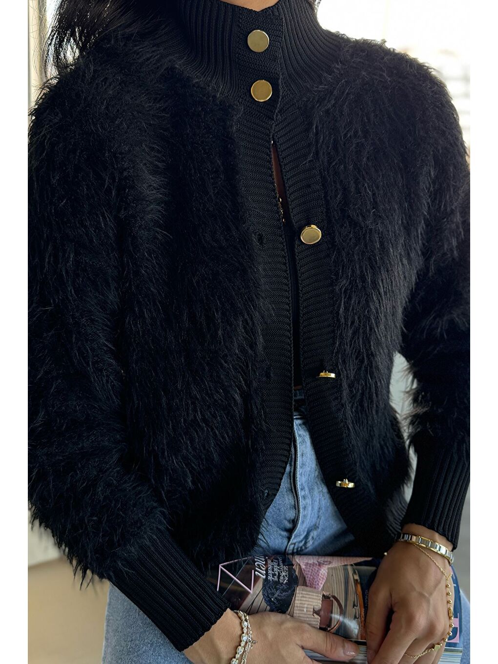 Siyah Kadın Sakallı Triko Ceket-2