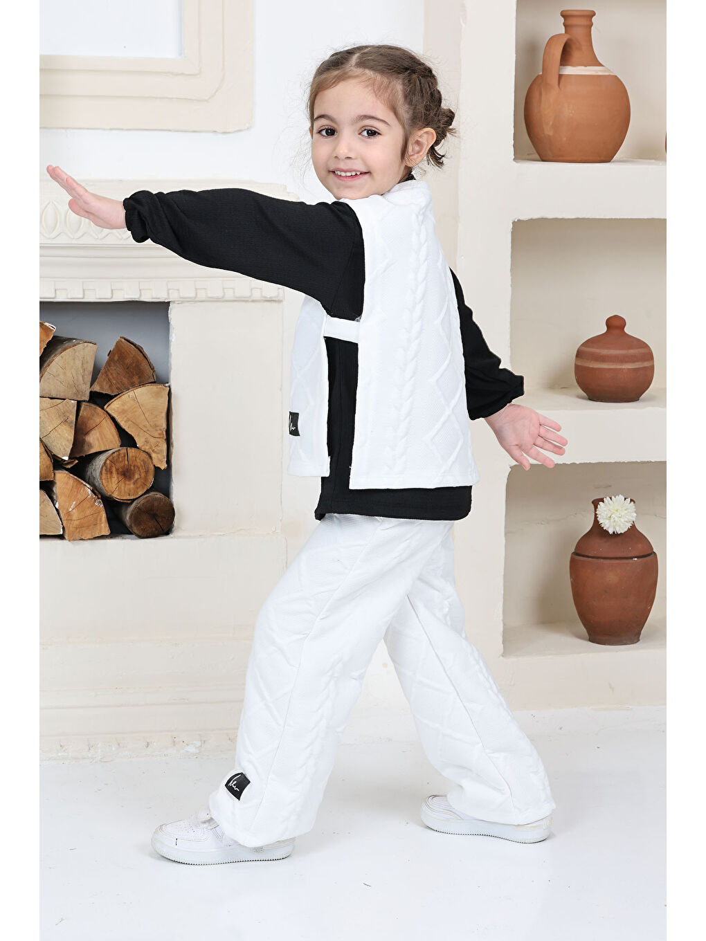 Kız Çocuk Beyaz Kız Çocuk Gömlek Yaka Dokulu Alt Üst Takım Takım - 26813-3