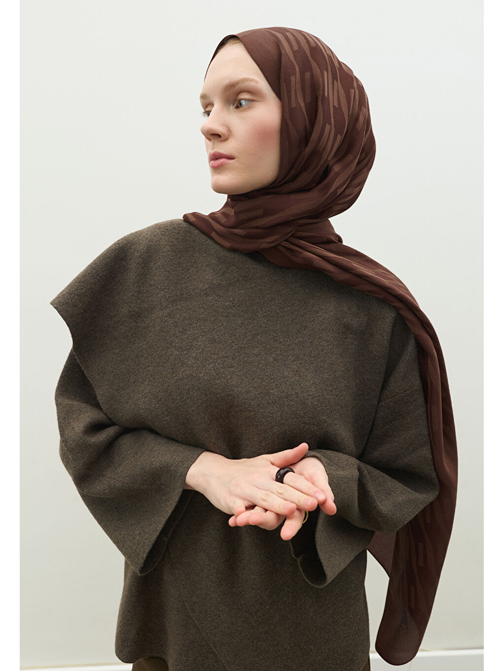 Kahverengi NARA PAMUK FLOŞ JAKARLI ŞAL AĞAÇ KABUĞU-2