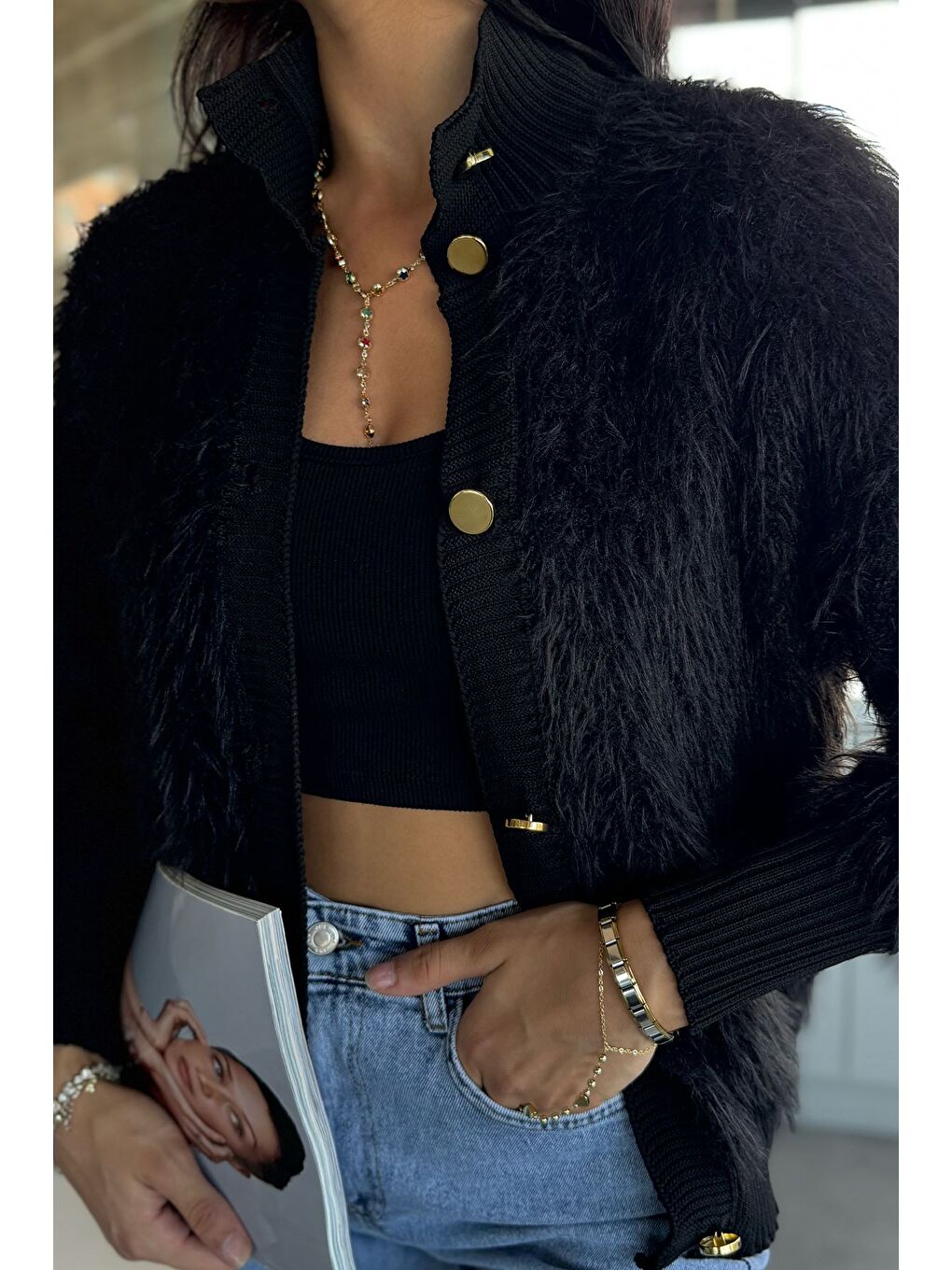 Siyah Kadın Sakallı Triko Ceket-3