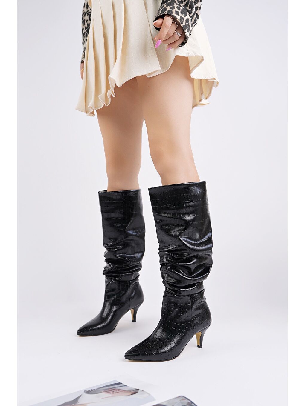 Siyah RUMBA Sivri Burun Kırışık Kroko Desenli İnce Topuklu Kadın Çizme-2