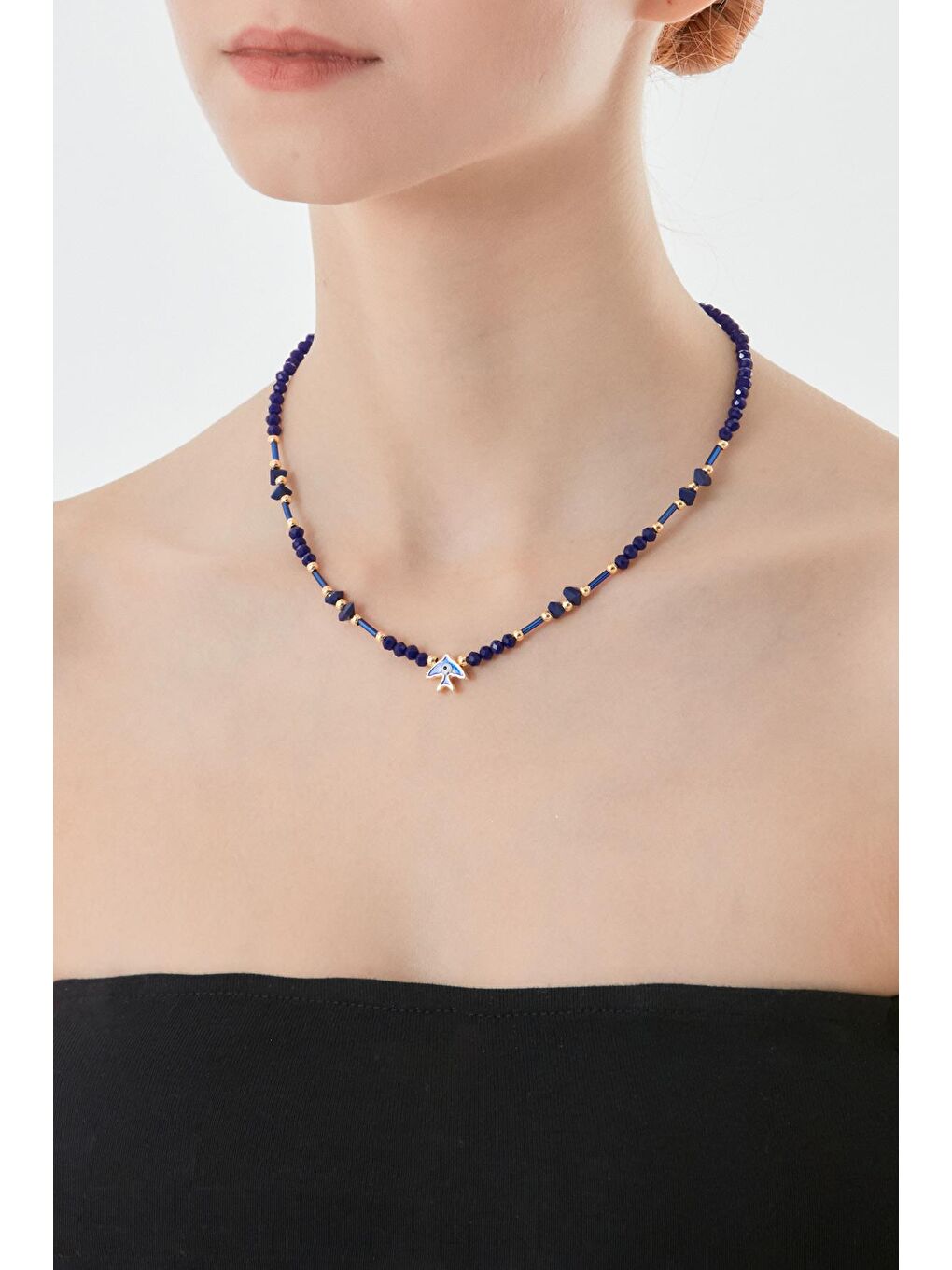 Lacivert Balık Figür Boncuk Kolye-1