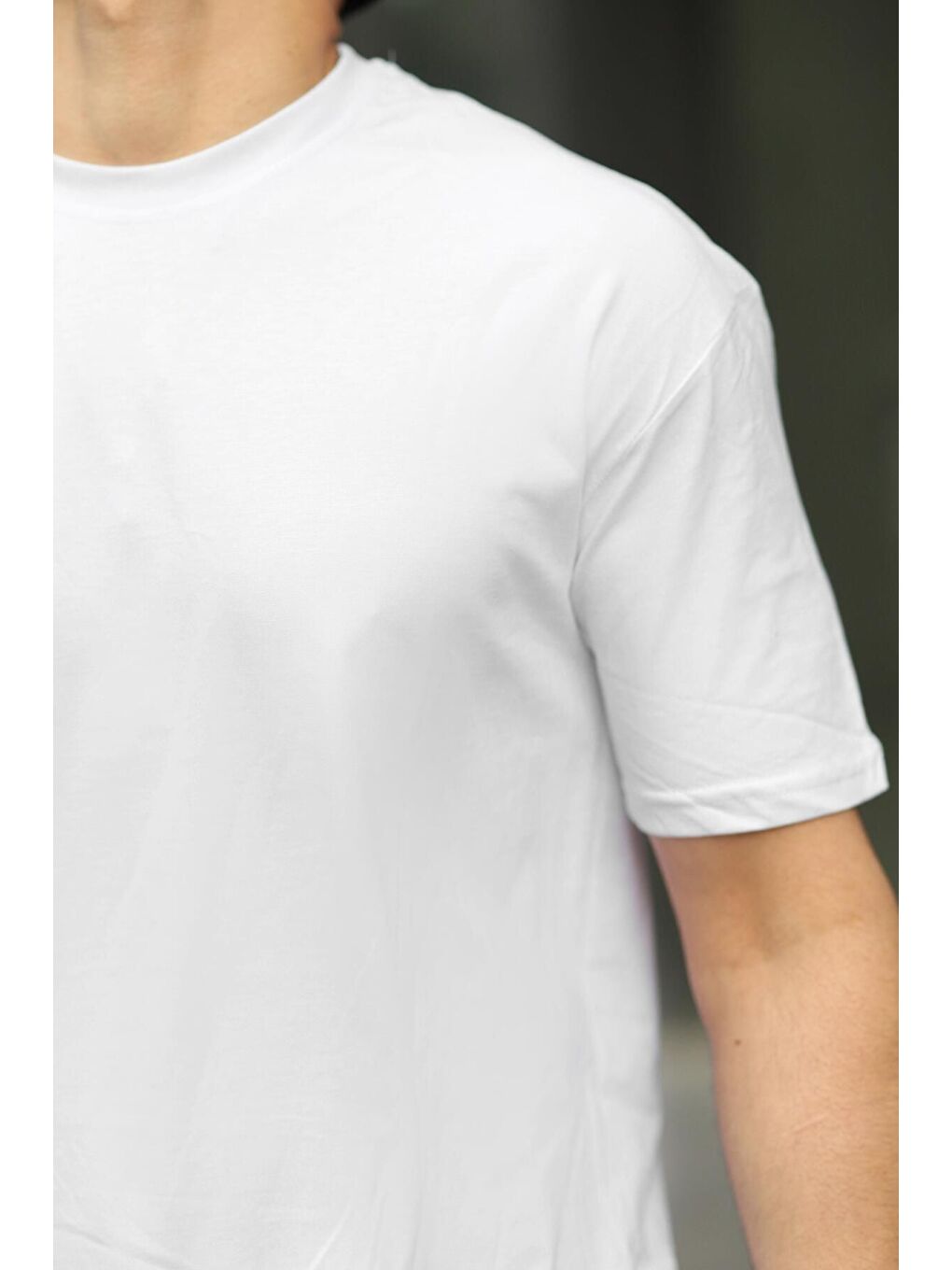 Beyaz Erkek Oversize Baskısız Tişört-1