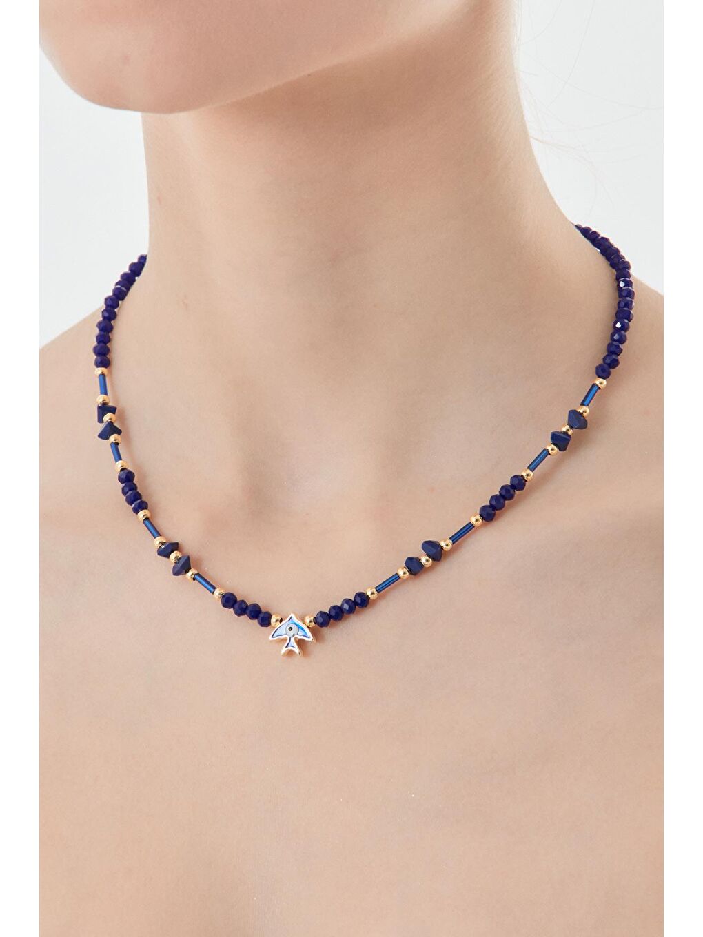 Lacivert Balık Figür Boncuk Kolye-2