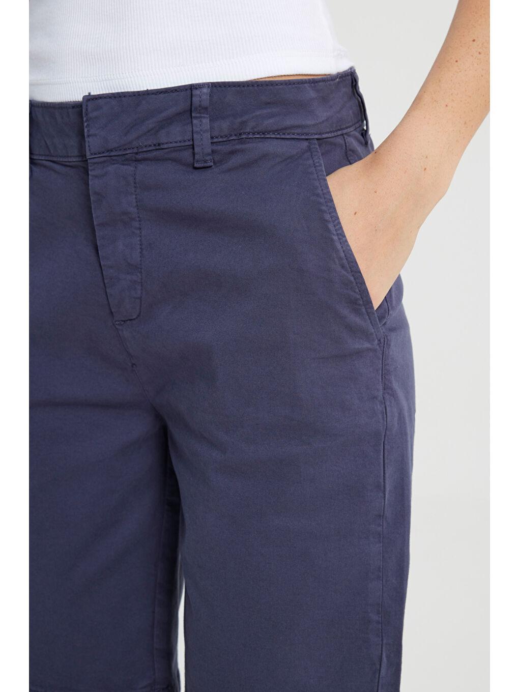 Regular Fit Normal Kesim Normal Bel Lacivert Chino Şort-5