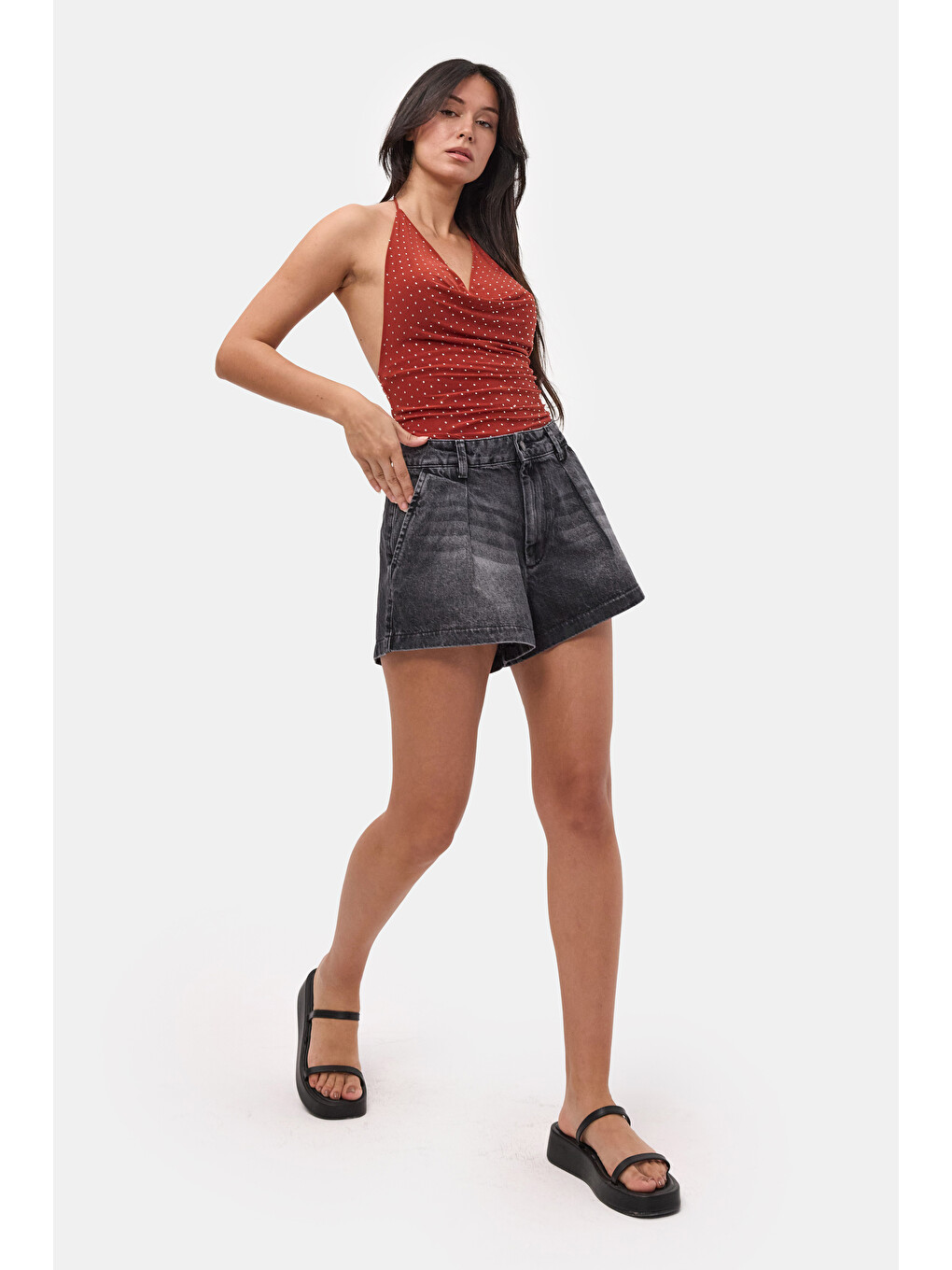 Gri Kadın Koyu Füme 2s6-1 Mini Pileli Denim Şort
