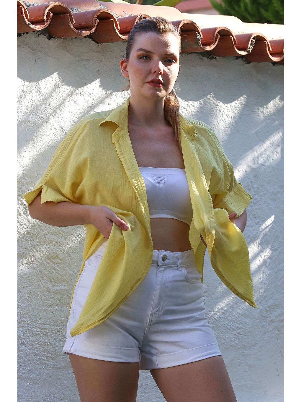 Sarı Gömlek Yaka Kısa Kol Kapamasız Yıkamalı Casual Dokuma Gömlek 62 67