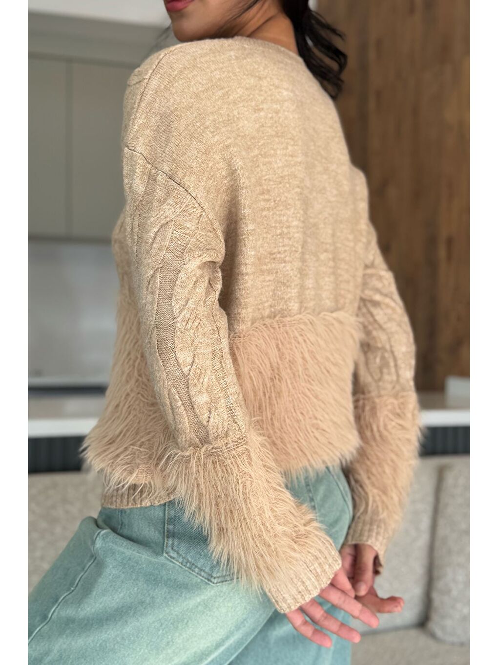 Bej Sakallı Kadın Triko Kazak-2