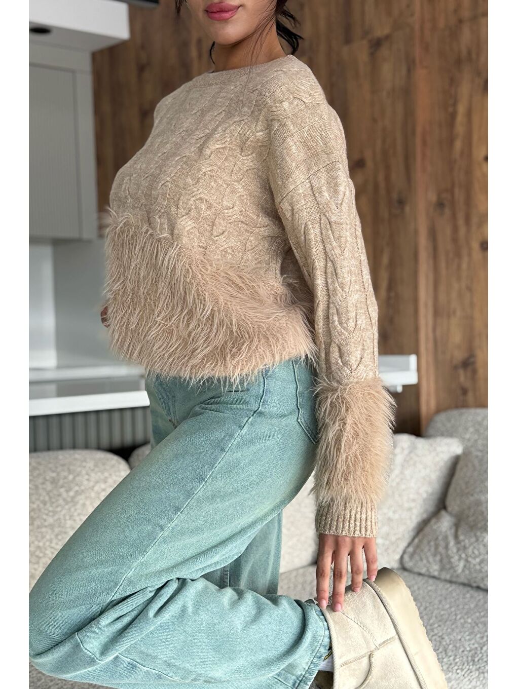 Bej Sakallı Kadın Triko Kazak-3