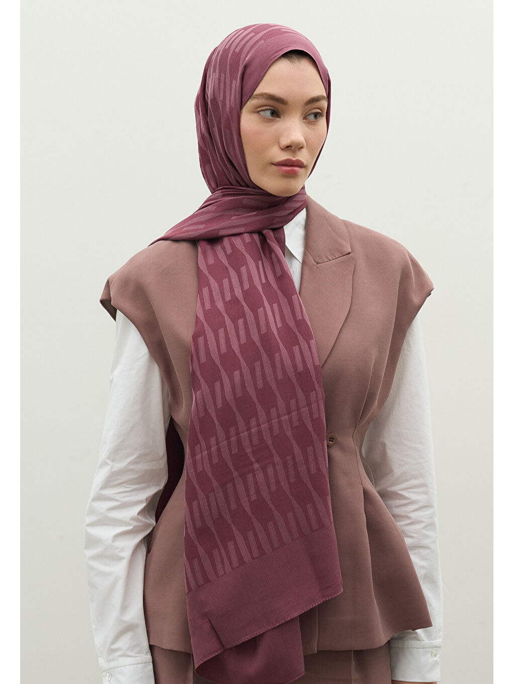 Lila NARA PAMUK FLOŞ JAKARLI ŞAL ŞAKAYIK