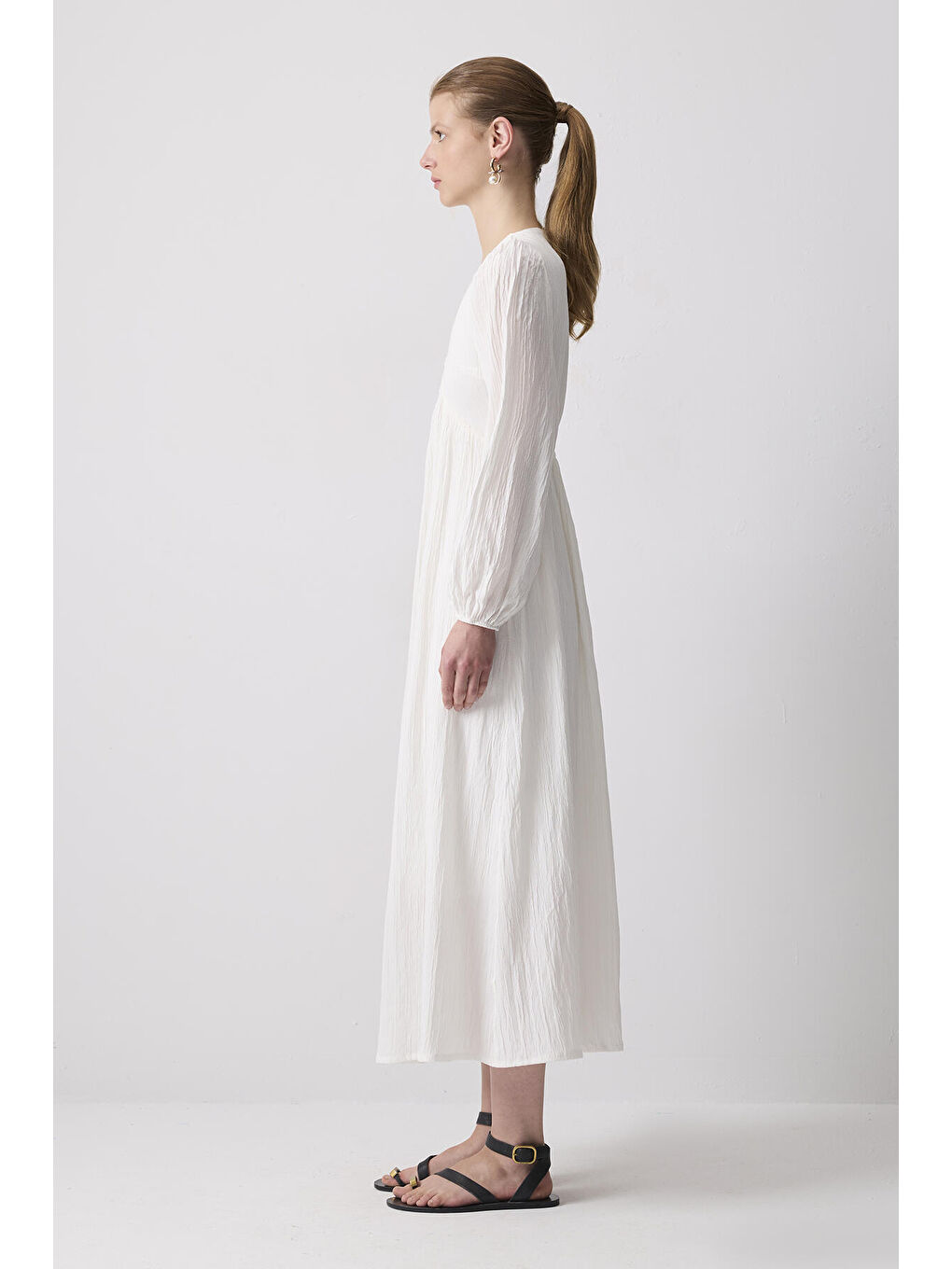 Beyaz V Yaka Gofre Elbise-2