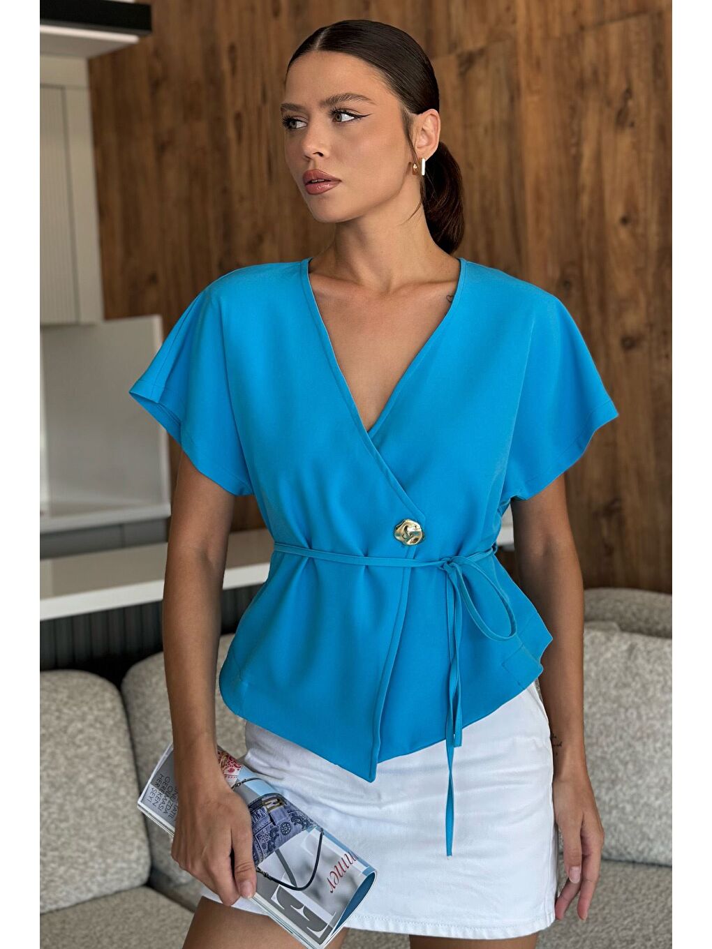 Mavi Kruvaze Yaka Bel Bağcıklı Kolsuz Kısa Ceket