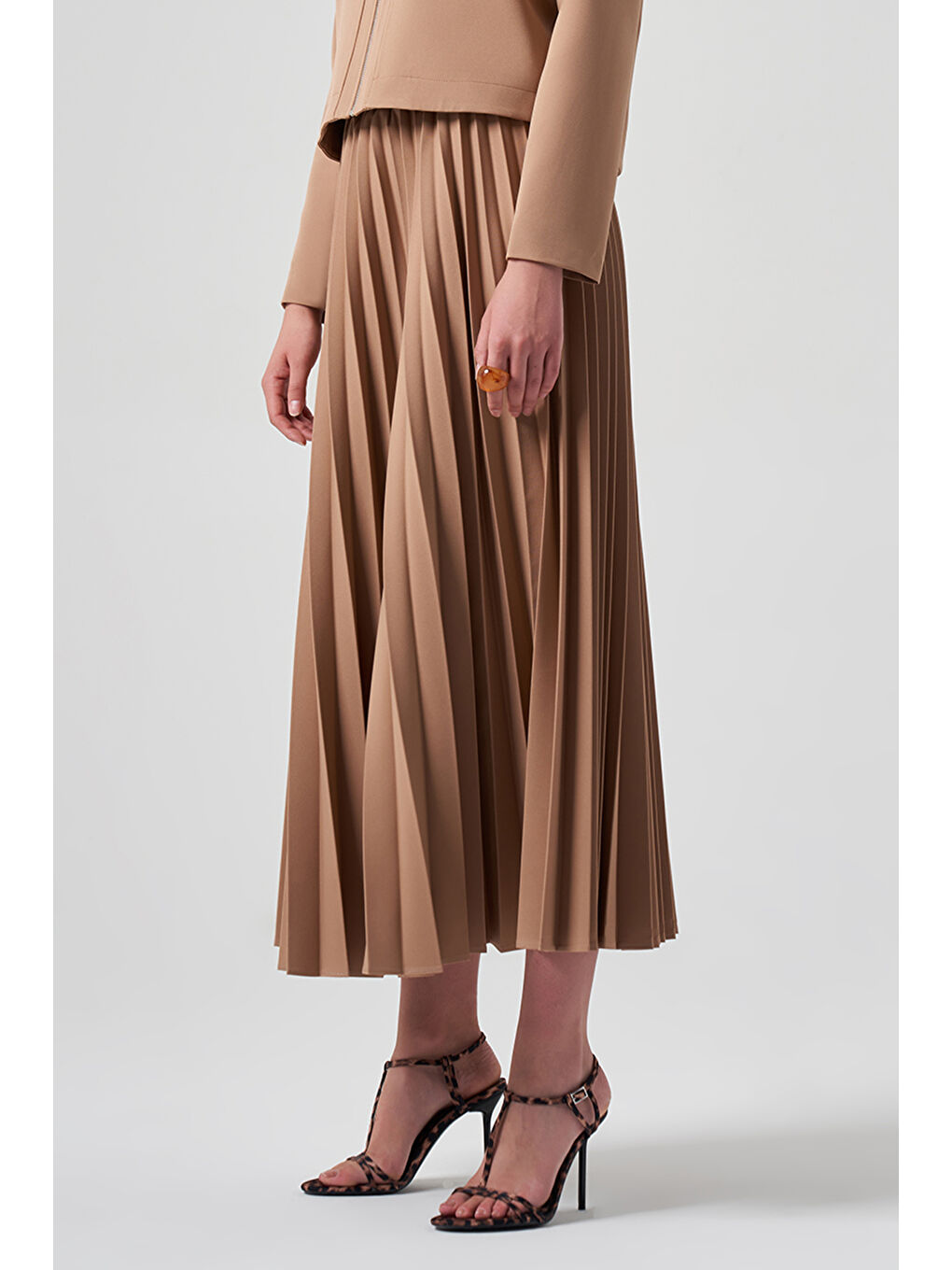 Kahverengi Piliseli Etek 8037 Camel-3