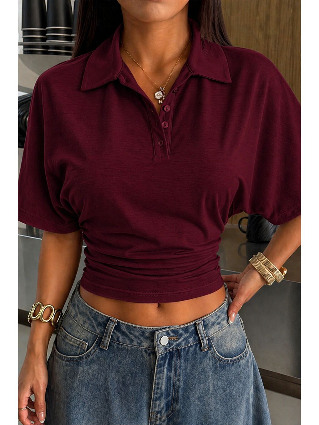 Bordo Kadın Beyaz Crop Belden Oturan Tişört Polo Yaka Modern Tasarım-2